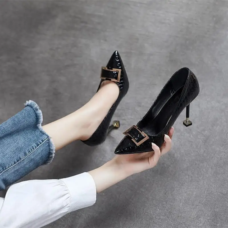30-43 Patent Leather Snake Pat - Leatherwork Patterns Free review and price